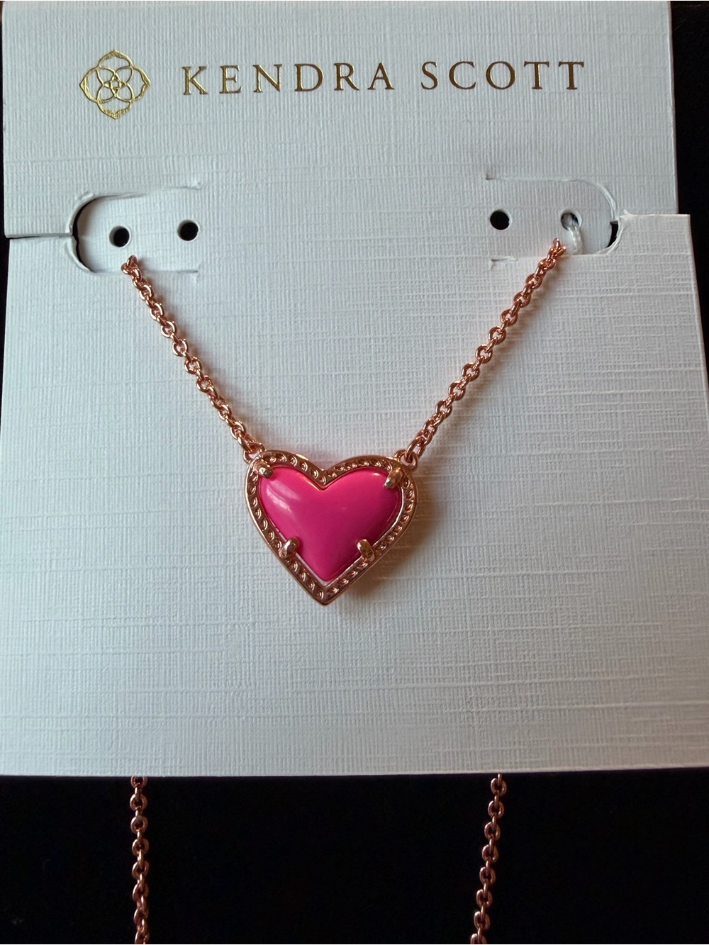 Kendra Scott Hot Pink Heart Necklace in Rose Gold-tone
